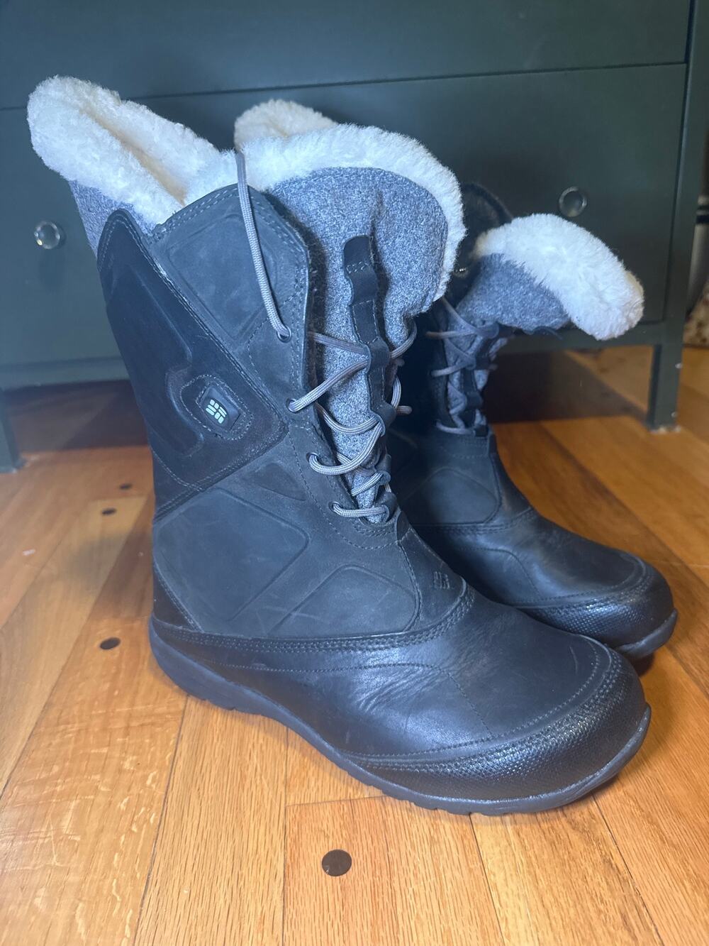 Columbia BL1467 Winter Snow Boots Womens 8 Black Waterproof Faux Fur Lined